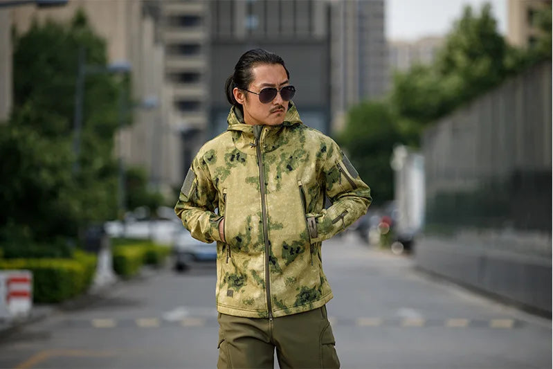 Sharkskin Soft-shell Hard Shell Camouflage Jacket Fleece Thick Tactical Suit Hooded Coat Manufacturers Handsome Outdoor Jacket